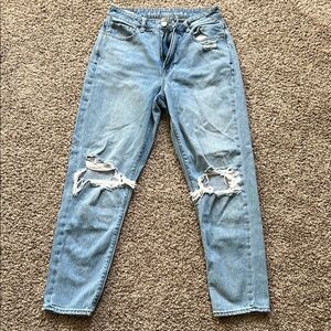 Women's American Eagle Distressed Mom Jeans‎